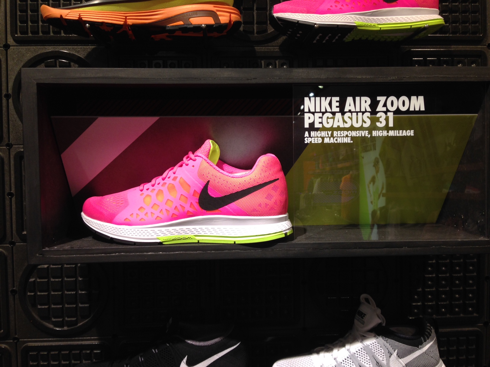 nike zoom pegasus 31 dames prijs